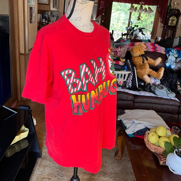Vintage 90’s BAH HUMBUG Christmas graphic tee shirt. 🎄🎅 - Picture 11 of 16